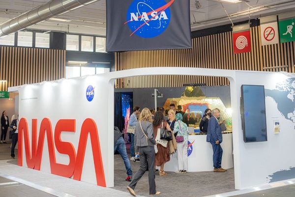 DXB Live participates in the International Astronautical Conference 2022 in Paris