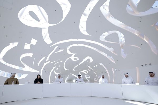 Dubai reviews D33 implementation roadmap and first transformational projects