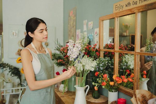 Where to buy Flowers in Dubai this Valentine's Day