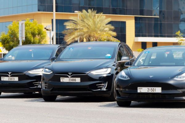 RTA taxis to become 100% eco-friendly by 2027