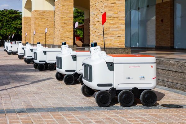 talabat UAE announce pilot launch of autonomous food delivery robots