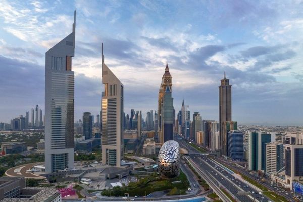 S&P Global Forecasts Dubai's Debt Burden to Decrease to 51% by 2023