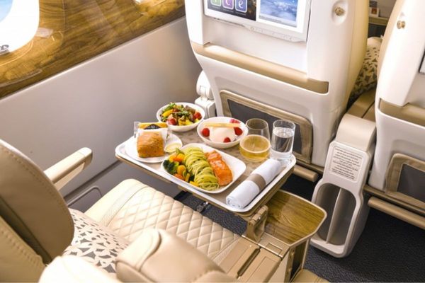 Emirates introduces exclusive Chandon Vintage Brut 2016 sparkling wine in Premium Economy