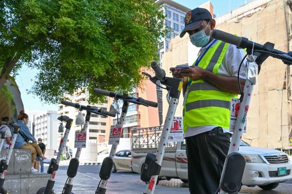 10 UAE E-Scooter Regulations: From Speed Limits to Age Limits, Follow These Rules