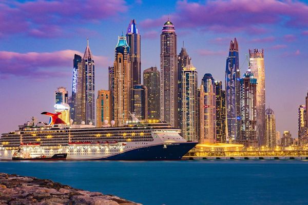 Dubai realty records over AED2.5 billion on Monday