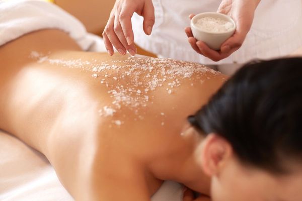 Unwind and rejuvenate with Summer Offers from Privée Home Spa