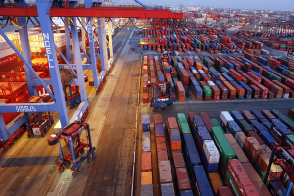 Import and Export Business in Dubai: Set-Up Guide