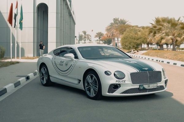Dubai Police Introduces Bentley Continental GT-V8 to Patrol Car Fleet