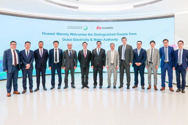 Digital DEWA strengthens strategic partnership with Huawei