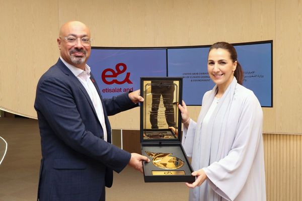 Mariam Almheiri witnesses the opening of new e& enterprise Innovation Centre