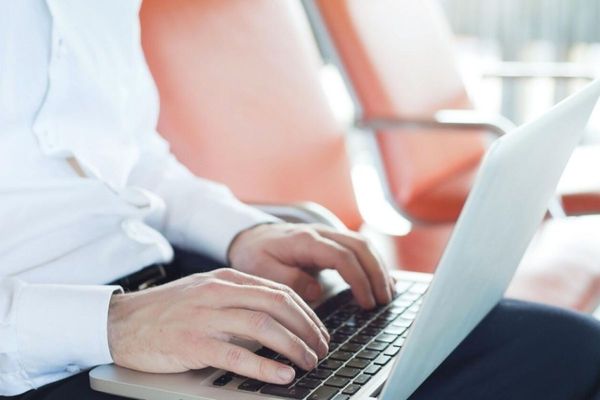 Can my minor son work during the summer break in the UAE? What are the necessary work permits?