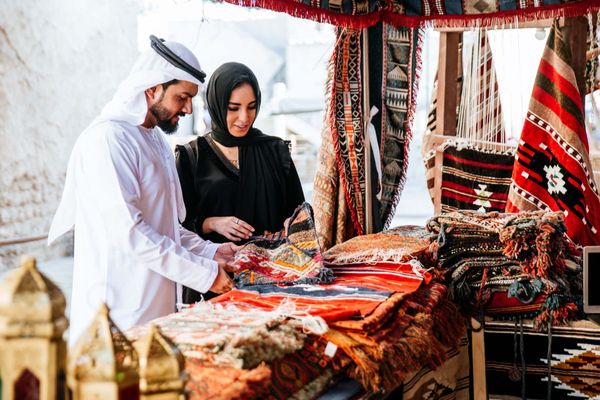 Ultimate Souvenir Guide: Take a piece of Dubai back home