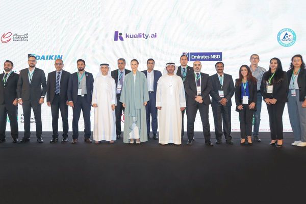 Daikin UAE signs 'Climate-Responsible Companies Pledge' to achieve net zero by 2050