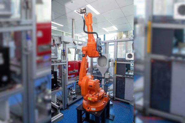 Dubai Municipality leverages AI robots in testing construction materials used across the city