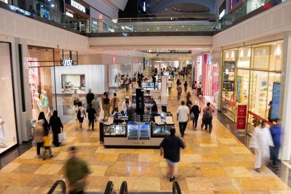 Exciting Lineup of Star-Studded Events and Up to 90% Discounts Await at Dubai's Grand 3-Day DSS Finale Sale