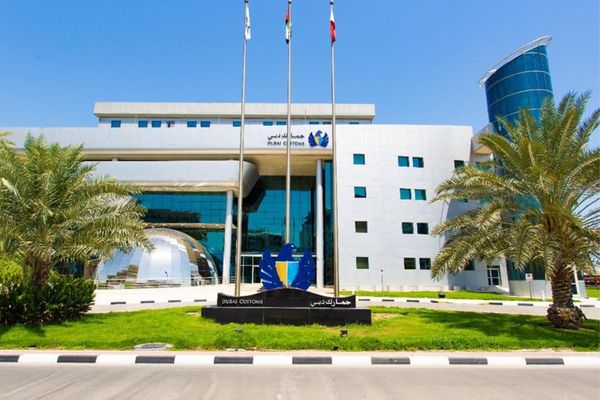 Dubai Customs strengthens partnerships with courier companies to fuel e-commerce expansion