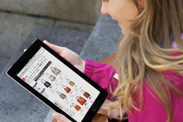 70% of UAE consumers plan to do more holiday shopping via apps in 2023