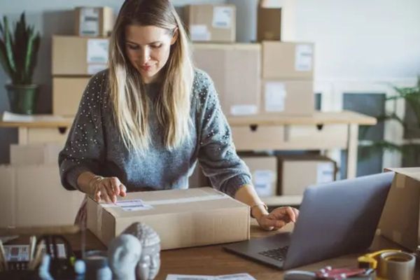 Beyond 9-5: 10 ways to earn extra income in Dubai