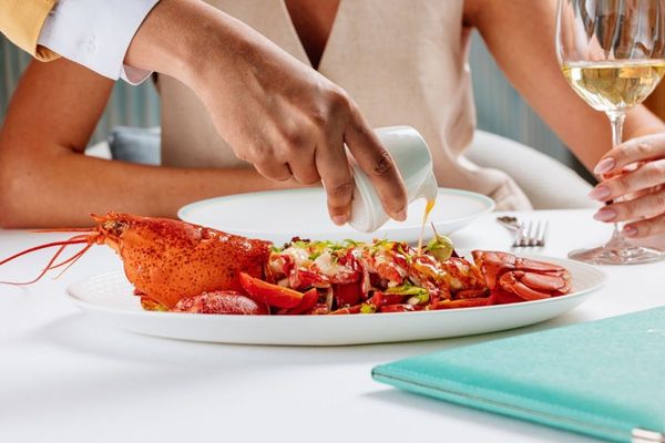 Living La Dolce Vita! Signor Sassi is now open for lunch in weekends