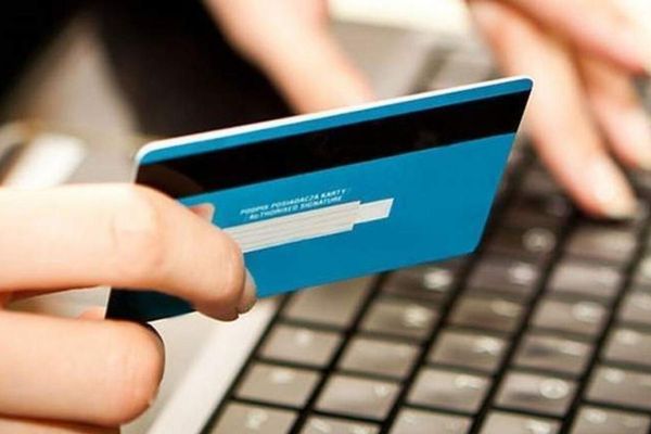 UAE: Buy-Now-Pay-Later Options Extend to Flight Tickets, Traffic Fines, School Fees and More