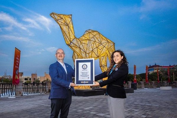 Dubai sets another Guinness World Record with Largest LED Camel Sculpture
