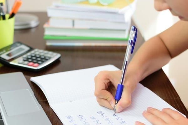 How New Private Tuition Permit Will Help UAE Residents Earn a Second Salary