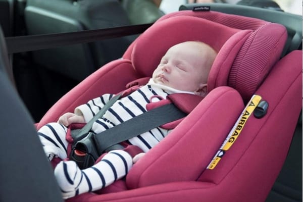 Dubai Police Issues Urgent Reminder to Parents Neglecting Child Safety in Vehicles