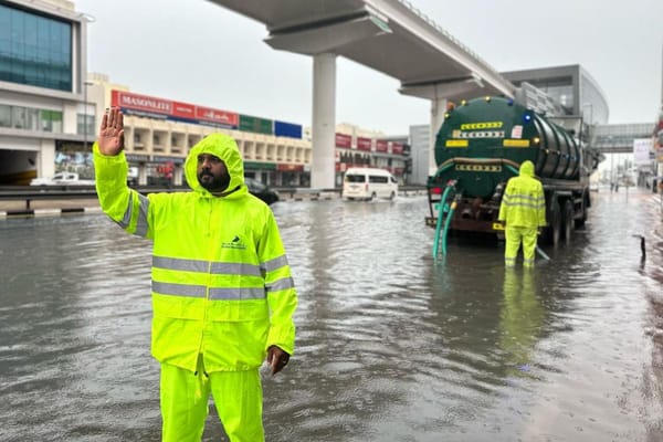 Rta And Dubai Municipality Ramp Up Field Operations To Restore Normalcy 