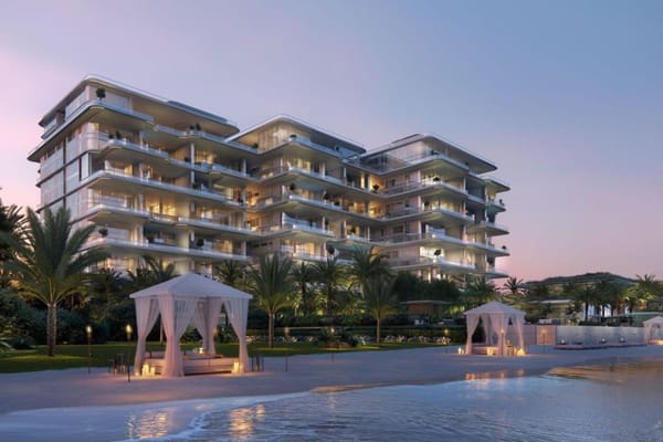 Dubai Sees Decrease in Luxury Home Listings as Millionaires Hold onto Properties in 2024