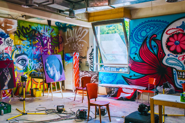 Discover Dubai's Creative Studios for Artistic Expression