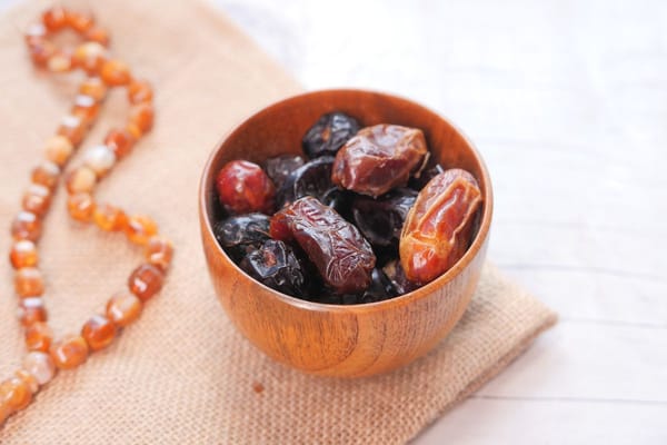 Renowned UAE Astronomer Predicts Start Dates for Ramadan 2025