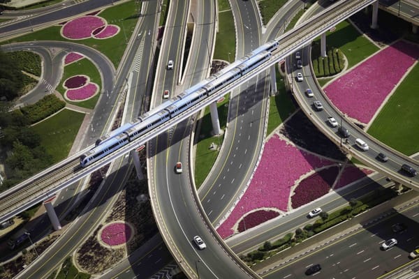 Dubai Metro Marks 15 Years with Exclusive Events, Special Edition Nol Cards, and Metro-Themed Festivities