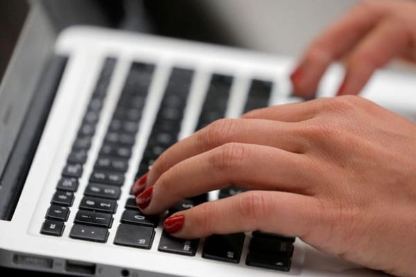 How to File an Absconding Report for Domestic Workers Online in the UAE