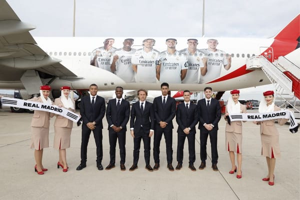 Emirates Unveils Special Livery on Boeing 777 to Celebrate Partnership with Real Madrid