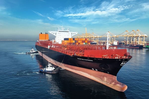 DP World Welcomes First Gemini Cooperation Vessel at Jebel Ali Port