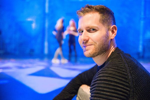 Rob Lake Brings Mesmerizing Illusions to Dubai World Trade Centre