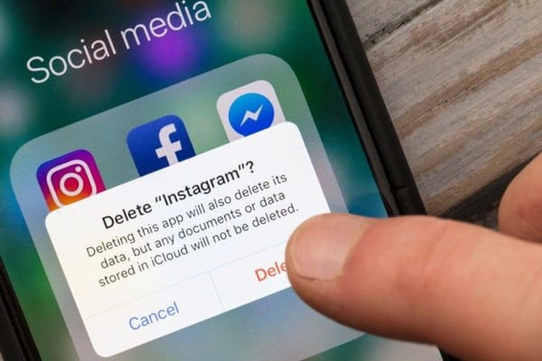 What Happens When You Delete Social Media for a Month?