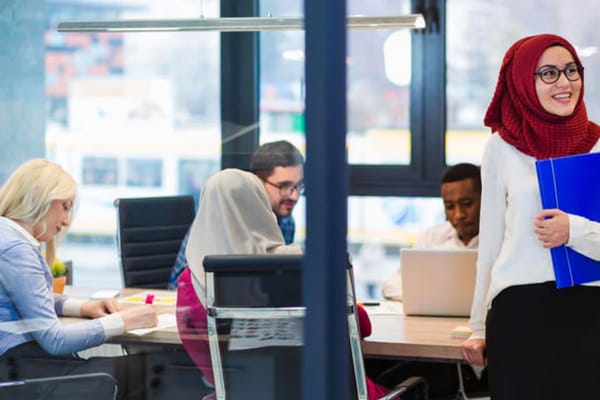 UAE Labour Law: Working Hours, Leave, Overtime, and Employee Rights