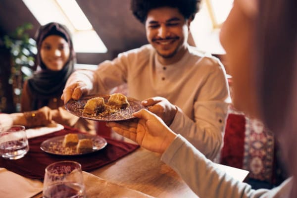 Best Suhoor Spots in Dubai: Where to Feast Before the Fast