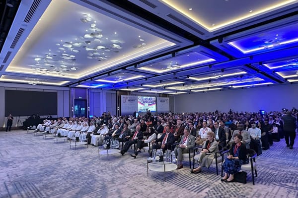 Emirates Critical Care Conference Opens in Dubai