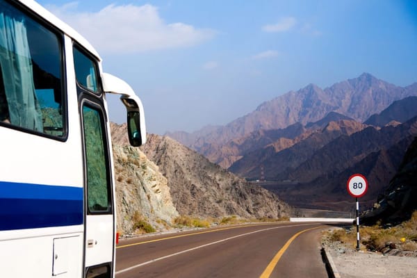 RTA Issues New Regulation to Enhance Tourist Transport Sector