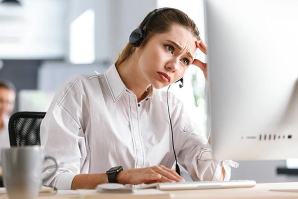 Handling Difficult Customers: Scripts and Strategies That Work